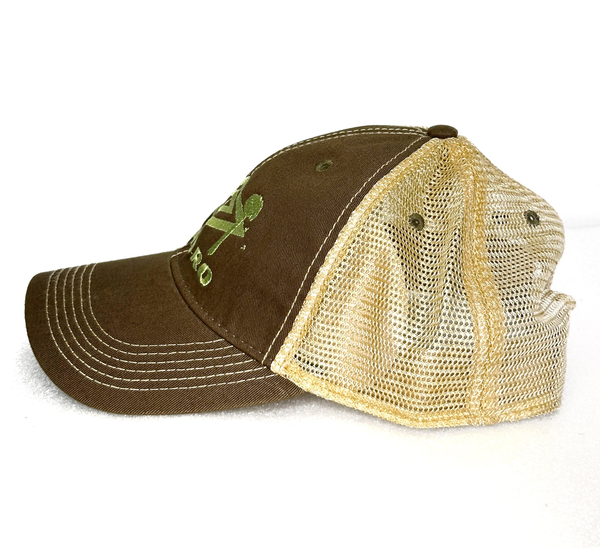 CUMBRO Adjustable Trucker Cap